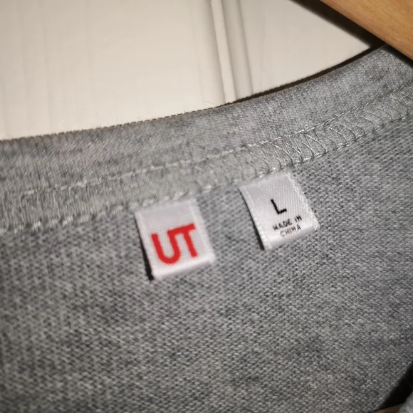 One Piece x Uniqlo 3/4 Sleeve Sweatshirt - Picture 2 of 4